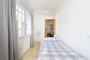 Home2Book City Center Retreat, Santa Cruz