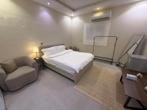 Unit 219 Al Nuzha Modern Studio Apartment