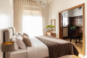 Kolonaki Chic Haven - A Downtown Retreat