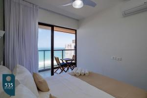 Aproveite sua estadia a passos do Farol da Barra