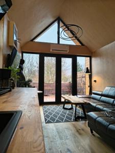 Ski House Szczyrk - Coś Innego