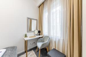 Perfect Place in the center with fast wifi and free parking at riverside