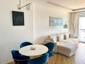 B200 Vittoria - Elegante dimora panoramica