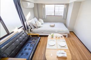 Charming Guesthouse in the Heart of Okubo 丶Steps to Metro and Convenient Travel! SoW