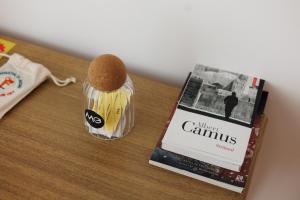 MoHost Elioré - a story written in light