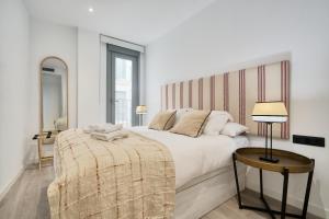 Goyeneta 17, by Homing U