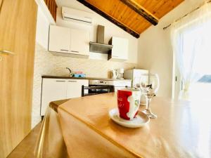 Apartment Dachgeschosswohnung auf zwei Etagen mit schönem Meerblick by Interhome