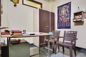 OYO 61867 Santosh Seva Sadan