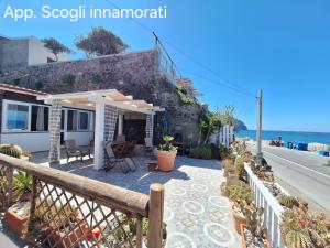 Appartamenti Nausicaa Scogli innamorati