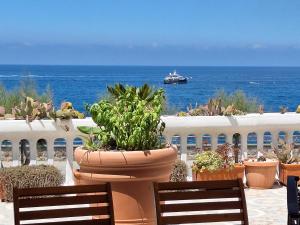 Appartamenti Nausicaa Scogli innamorati