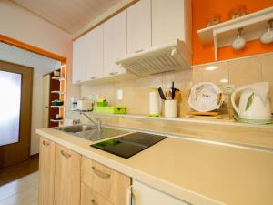 Apartment mit Wasserblick by Interhome