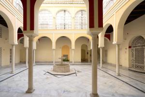 Santiago 39, by Homing U