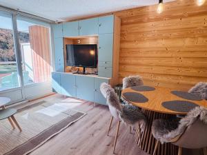 Studio idéal pour 4, au pied des pistes avec grande terrasse - FR-1-546-54