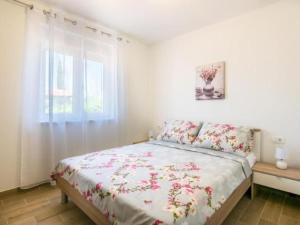 Holiday Home Haus Stella in Kapelica- Istrien mit privatem Pool by Interhome