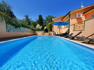 Holiday Home Villa Steffani in Kapelica- Istrien mit Pool by Interhome
