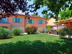 Holiday Home Villa Steffani in Kapelica- Istrien mit Pool by Interhome