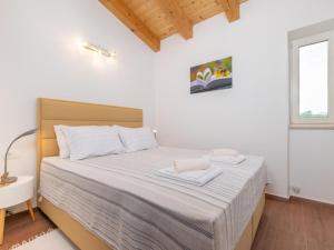 Holiday Home Villa Violette mit Pool nahe Stadtzentrum by Interhome