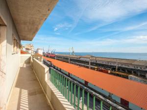 Apartment Studio für 29 Personen und 1 Kind in Lissabon- Região de Lisboa - Costa de Lisbo by Interhome