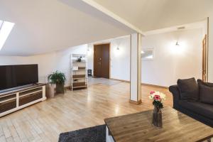 Bearsleys Archers Apartments