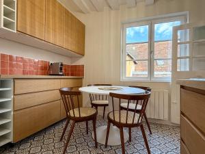 Très bel appart rénové à 3min de la cathédrale