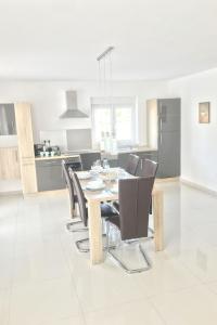 Apartment Bella Casa Srima Comfort by Interhome