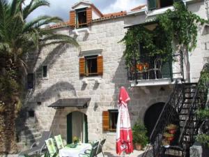 Holiday Home Anwesen mit Blick auf das Wasser by Interhome