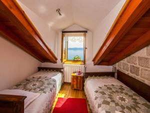 Holiday Home Anwesen mit Blick auf das Wasser by Interhome