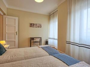 Apartment Admiral Dachgeschoss by Interhome