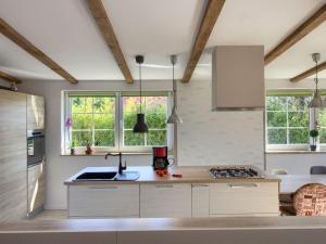 Holiday Home Ferienvilla Villa Nikolina mit privatem Pool by Interhome