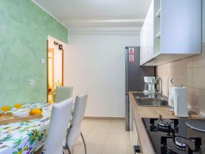 Apartment Appartement Perka No-1 by Interhome