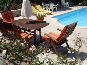 Holiday Home Haus in Colares mit privatem Pool by Interhome