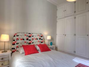 Apartment Engelsterrasse by Interhome