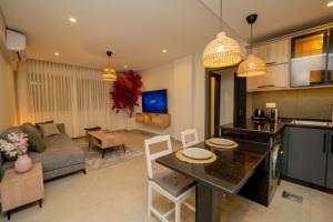 Maria Suites 2