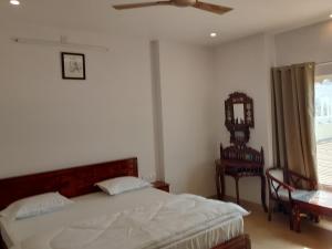 Hotel Sukh Sagar