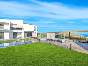 Holiday Home Mistral Suite mit Whirlpool by Interhome