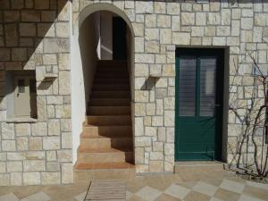 Apartment Appartement Lemi mit Meerblick by Interhome