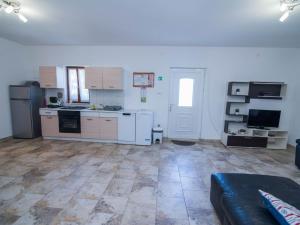 Apartment Wohnung Nika in Veli Losinj by Interhome