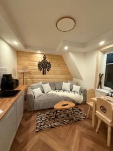 Apartamenty Premium Biały Dunajec , Jacuzzi , Sauna, Darmowy parking, Kominki w apartamentach, Widok na góry