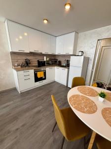 Апартамент Easy Lux 2