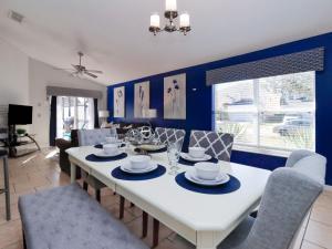 Holiday Home 4-Schlafzimmer-Ferienhaus mit Whirlpool by Interhome