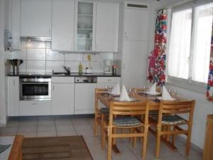 Apartment Mont-Fort 14A by Interhome