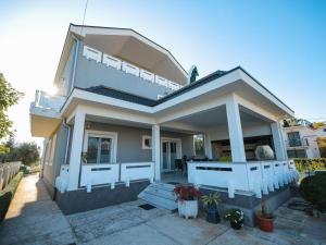 Apartment Apartment Sukosan by Interhome