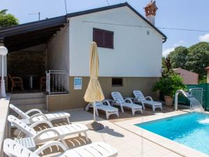 Holiday Home Frane mit eigenem Pool by Interhome