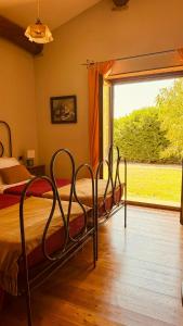 Family Villa On Estate With Farm Near Sutri