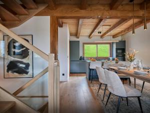 Le 1467 - OVO Network