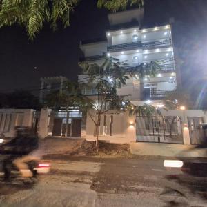 Casa Garden - Low AQI hill view stay for peace - Aamwala