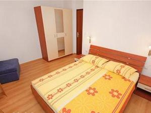 Apartment Kleines Apartment Emil Vanily by Interhome