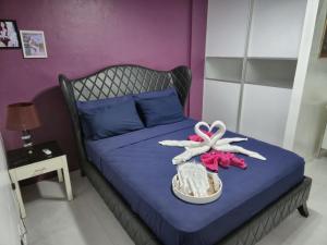 Cosy 2 bedroom in Paramount by Kandi