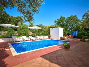 Holiday Home Villa Bastianich mit großem Garten und Pool by Interhome