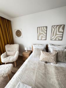 Mogilska Tower Apartments near Tauron Arena by InPoint